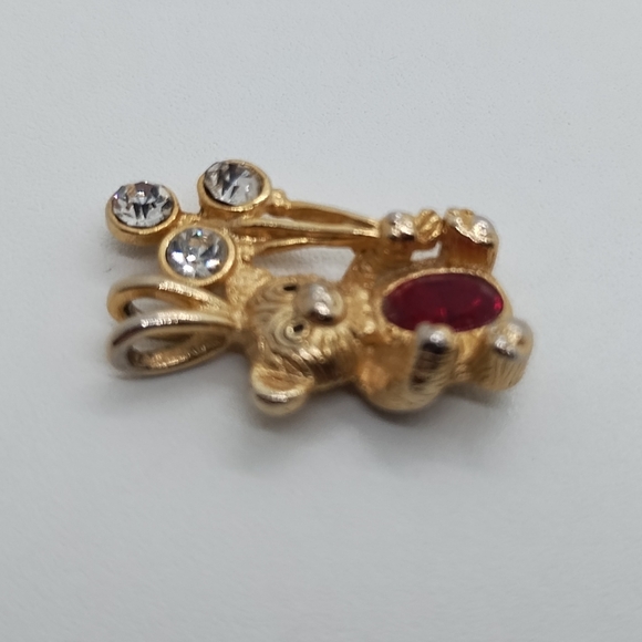 Bear Pendant Signed D.M.99 Gold Tone July Birthstone Red Belly Crystal Balloons - Picture 6 of 15